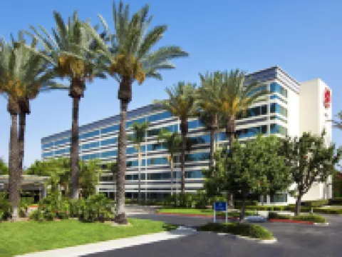 โรงแรมเชอราตัน สนามบินออนแทรีโอ