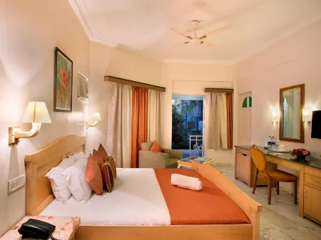 Avion Holiday Resort Отели в г. Лонавала