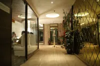 Hotel Reyansh Grand فنادق في Boisar