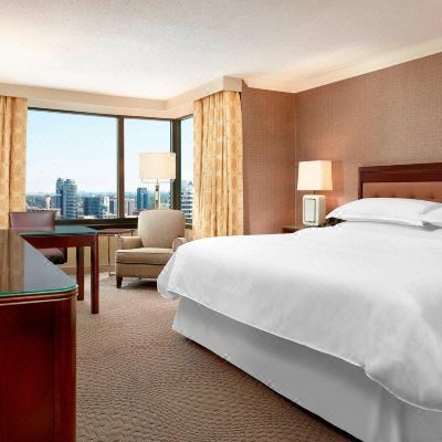 Club Queen Room Sheraton Centre Toronto Hotel Promo Code
