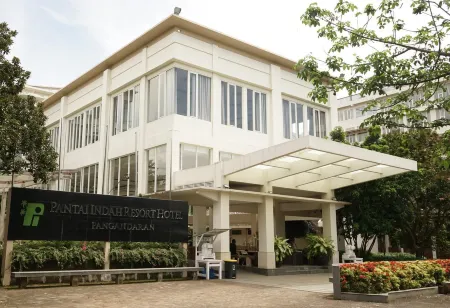 Pantai Indah Resort Hotel Timur