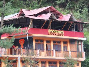 The Hostalgic Jibhi - Hostel