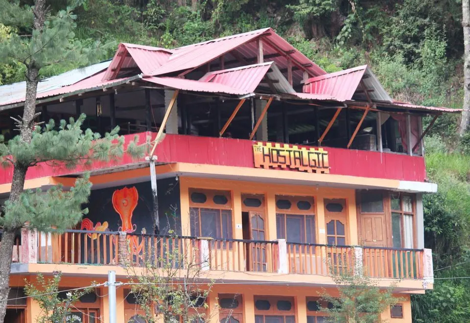 Suitetrails - Tirthan Valley Luxmi Homestay