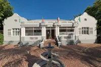 Skinkikofi Guest House فنادق في Klapmuts