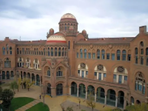 アパートメンツ ホテル サン パウ バルセロナのホテル