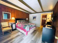 Riverfront Lodging