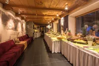 Hotel Rezia - Aamiainen
