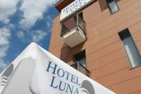 盧納酒店
