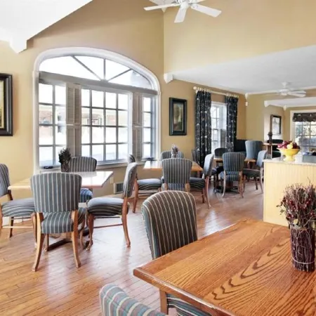 Hillwinds Inn - Blowing Rock