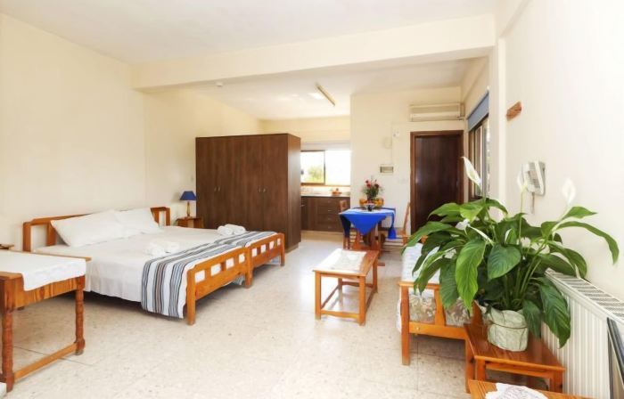 Follow the Sun Hotel Apartments