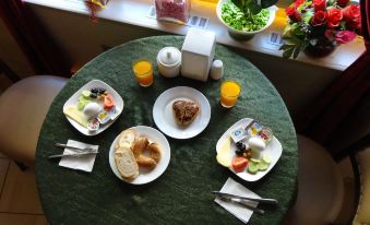 5. 올림피야트 호텔..