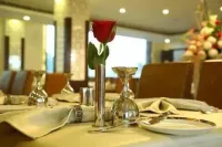Wingston A Treehouse Hotel-Goverdhan - breakfast
