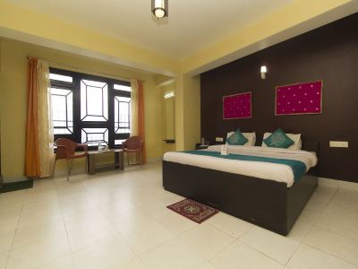 Deluxe Double or Twin Room, 1 King Bed