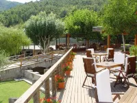 Hotel Can Boix de Peramola - ที่มีที่จอดรถ