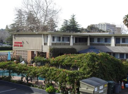 스탠퍼드 모터 인