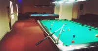 Royal Gardens Hotel - ジム