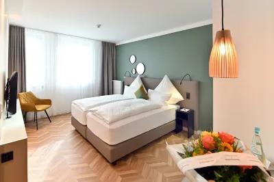 Bethel Hotel Zum Weinberg Dokumentationsstaette Regierungsbunker附近的飯店
