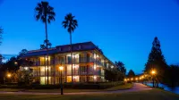 Disney's Port Orleans Resort - French Quarter فنادق في ليك بوينا فيستا