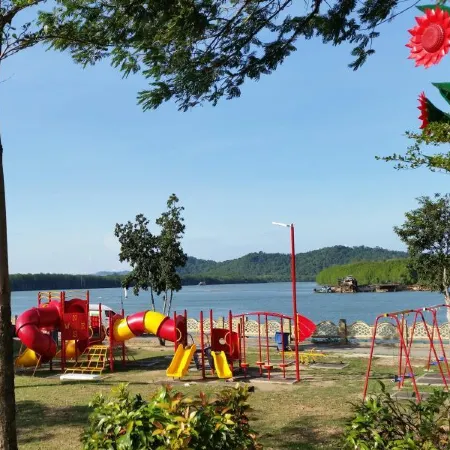 Riverine Garden Hotel