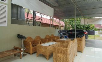 RedDoorz Syariah Near Watervang Lubuk Linggau 2 - Housity