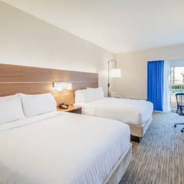 Holiday Inn Express ORANGE BEACH-ON THE BEACH by IHG