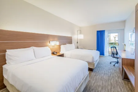 Holiday Inn Express ORANGE BEACH-ON THE BEACH by IHG