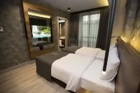 Emens Hotel