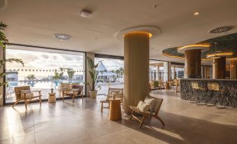 Radisson Blu Resort, Lanzarote (Adults Only +16)