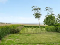"Ringulf" - 350m from the Sea Hotels in Faborg