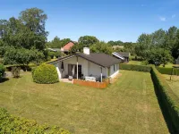 "Ilppo" - 200m from the Sea Hotels near Lundeborg Pakhus
