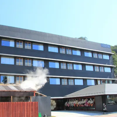 Iseya, Seaview Private Oceanside Bath Hotels in Unzen