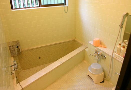 후지 국제 호텔의 깔끔한 객실