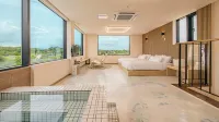 Sacheon Stay Bitto Pool Villa Pension Hotels in Sacheon