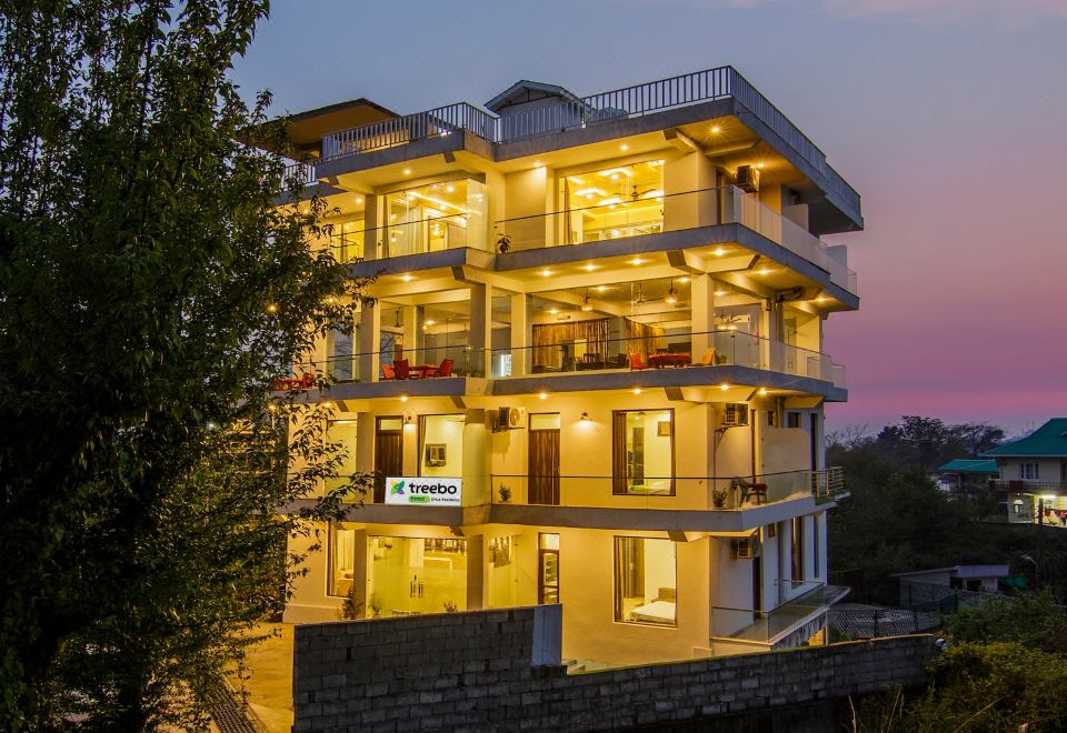 hotel overview picture