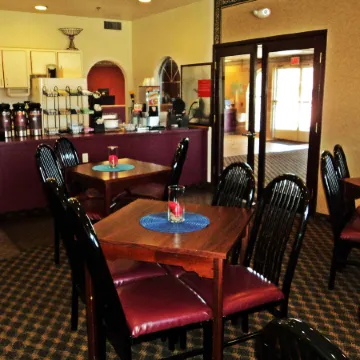 Travelodge by Wyndham Carlsbad NM