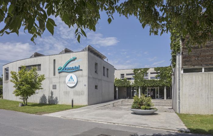 Lausanne Youth Hostel Jeunotel