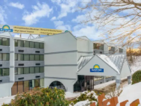 Days Inn by Wyndham Scranton PA Hotels in Scranton