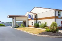 Days Inn by Wyndham Lancaster PA Dutch Country Hotel dekat Amish Village