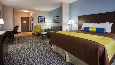 Best Western Plus Lonestar Inn  Suites