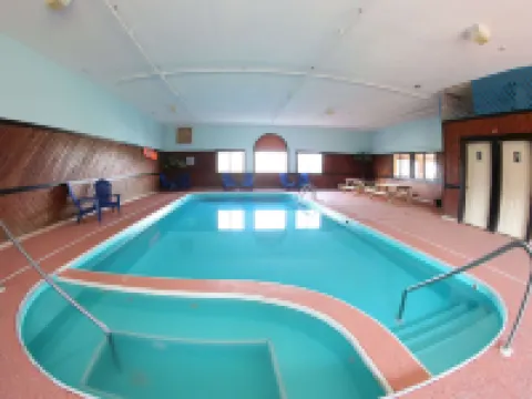 Super 8 by Wyndham Portsmouth Hotels in Scioto County