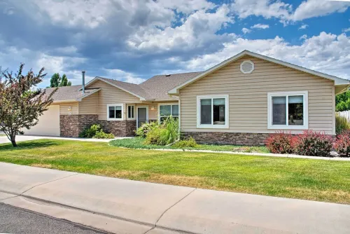 Montrose Townhome 13 Mi to Black Canyon Natl Park - 3-نجوم