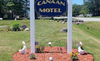 Canaan Motel