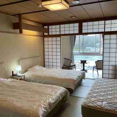 旅館つつ井 Rooms