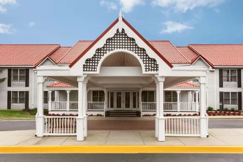 Country Inn & Suites by Radisson, Holland, MI - Uima-altaat