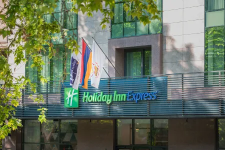 Holiday Inn Express Yerevan by IHG