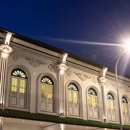 The Nines Hotel Malacca Отели в г. Мелака