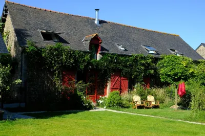 La Maison Jaune à la Janaie Các khách sạn ở Beauce
