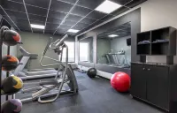 MainStay Suites Springfield IL - gimnasio