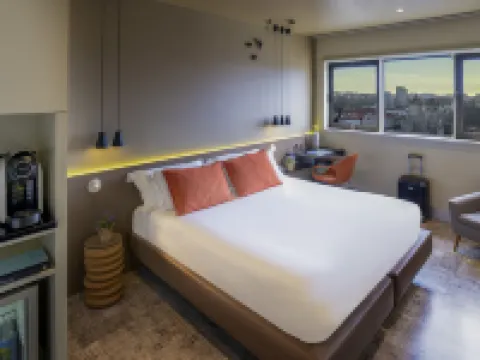 ホテル メルキュール ポルト セントロ ポルトのホテル