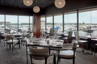 Delta Hotels Kingston Waterfront - breakfast